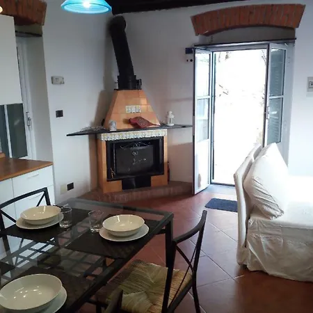 Apartment Casa Picasso Genua